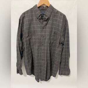 Roundtree & Yorke Charcoal Checkered Men's Shirt